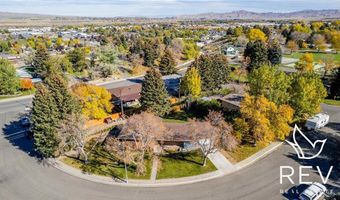 2307 Carter Ave, Cody, WY 82414