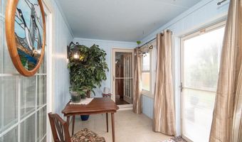 927 Jasara Cir, Baldwin City, KS 66006