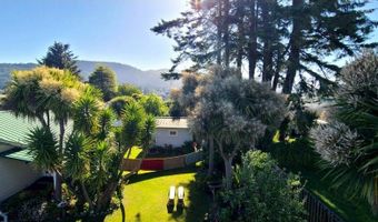 309 S HAZEL St, Brookings, OR 97415