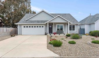 822 SPYGLASS Dr, Bandon, OR 97411