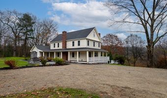 853 Oxford St S, Auburn, MA 01501