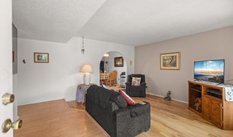 3709 CHELWOOD Dr NE, Albuquerque, NM 87111