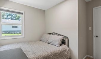 2503 S Le Homme Dieu Dr NE, Alexandria, MN 56308