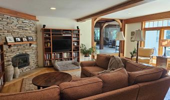 5 Hillwinds N, Brattleboro, VT 05301