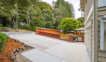 3040 Pacific Heights Dr, Aptos, CA 95003
