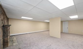 260 Woodville Alton Rd, Hopkinton, RI 02832
