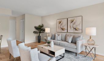 3 CANTERBURY Sq 402, Alexandria, VA 22304