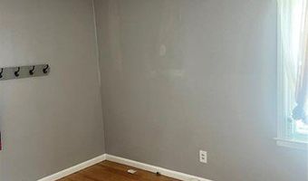 7208 Rosedale Blvd, Allen Park, MI 48101