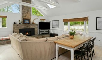 58 Knollwood Ln, Darien, CT 06820