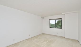 5901 MOUNT EAGLE 615, Alexandria, VA 22303