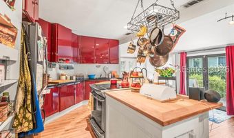 113 Meridian Rd, Beaufort, SC 29907
