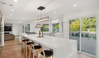 29504 Woodbrook Dr, Agoura Hills, CA 91301