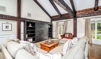 70 Obtuse Hill Rd, Brookfield, CT 06804