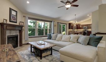 4800 N INDIGO Ln, Appleton, WI 54913