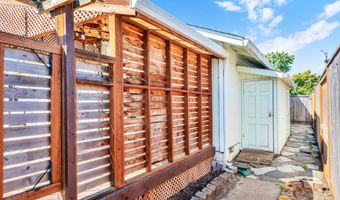 6781 F St, Springfield, OR 97478