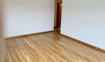 642 Beechmont Ave, Bridgeport, CT 06606