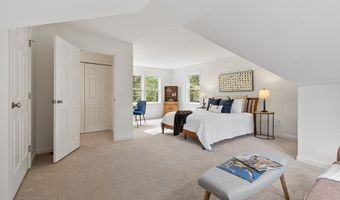 26 Overlook Dr, Acton, MA 01720