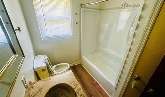 704 W Alder St, Andrews, SC 29510