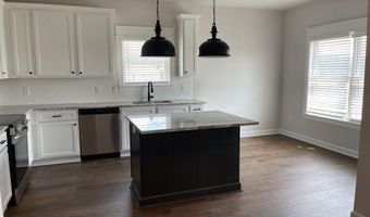 10699 W Miller Sardis Rd, Bauxite, AR 72011