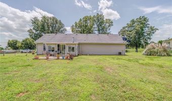 205 Shaw Rd SW, Adairsville, GA 30103