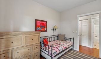 15130 SW MALLARD Dr 102, Beaverton, OR 97007