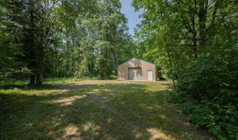 4134 Division St W, Backus, MN 56435