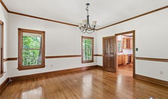 12439 N Oaks Dr, Ashland, VA 23005