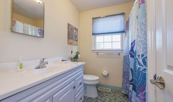 301 40th St S B, Brigantine, NJ 08203