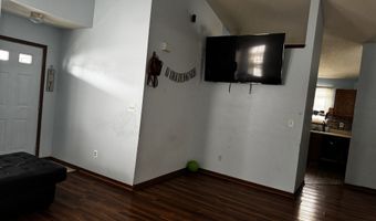 529 Meadows Edge Ln, Indianapolis, IN 46217