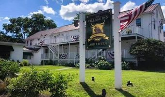 157 Main St, Belgrade, ME 04918