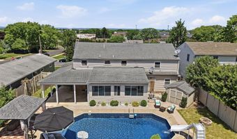 1138 E TREMONT St, Allentown, PA 18104
