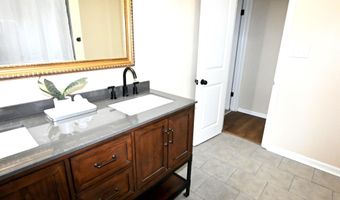 233 FAIRWAY Dr, Anniston, AL 36207