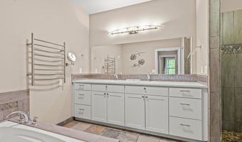 39403 State Route 689, Albany, OH 45710