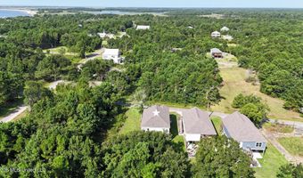 5114 Oak St, Bay St. Louis, MS 39520