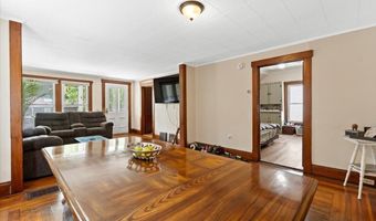 215 Dewey St, Bennington, VT 05201