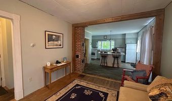98 Bayview St, Belfast, ME 04915