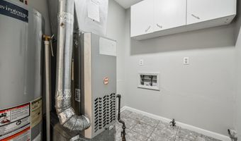 14 Angela Ct, Beech Grove, IN 46107