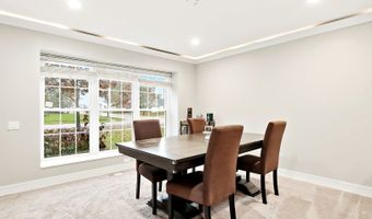 1670 Yosemite Pkwy, Algonquin, IL 60102