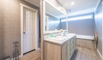 1101 Vela St, Alice, TX 78332