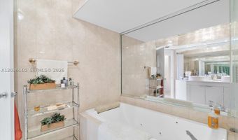1000 W Island Blvd 2307, Aventura, FL 33160