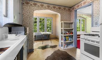 390 E College St, Alliance, OH 44601