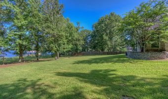 111 Oak Leaf Trl, Benton, LA 71006