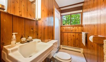 27 Moat Mountain Cir, Bartlett, NH 03812