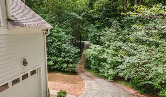 4132 Mountainbrook Rd, Apex, NC 27539