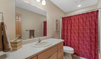 4132 Omaha Ln NW, Alexandria, MN 56308