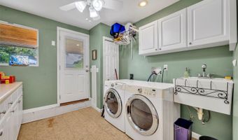 2306 MONTANA St, Orlando, FL 32803