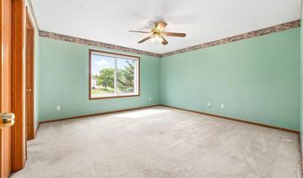 15671 Finch Ave, Apple Valley, MN 55124