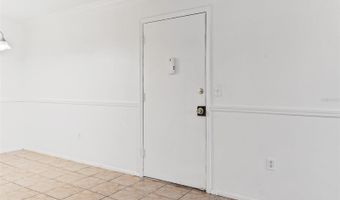 916 LAKE DESTINY Rd E, Altamonte Springs, FL 32714