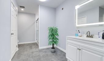 106 Hillside Ave, Absecon, NJ 08201
