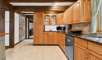 12 Rustic Acres Dr, Glocester, RI 02814